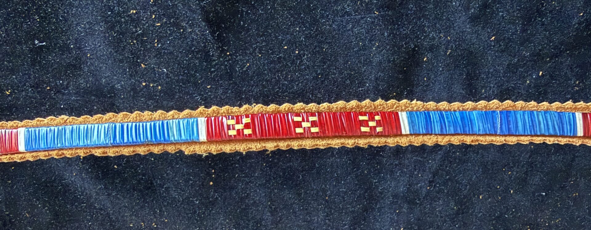 Handmade Porcupine Quill Hatband blue and red - with white beading - Image 6